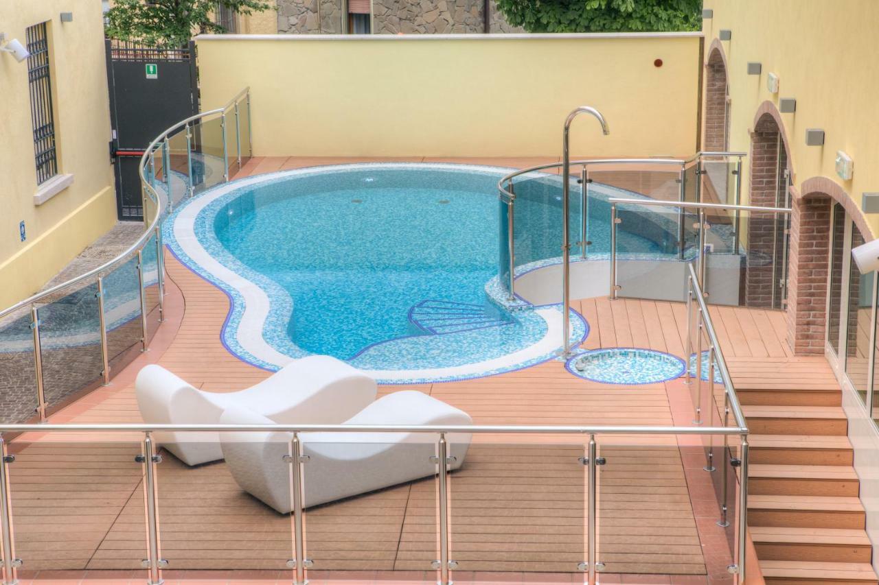 Hotel Il Duca Del Montefeltro 페나빌리 외부 사진